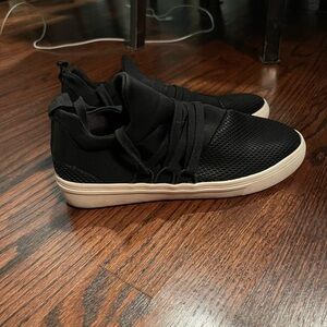 Steve Madden Black Sneakers